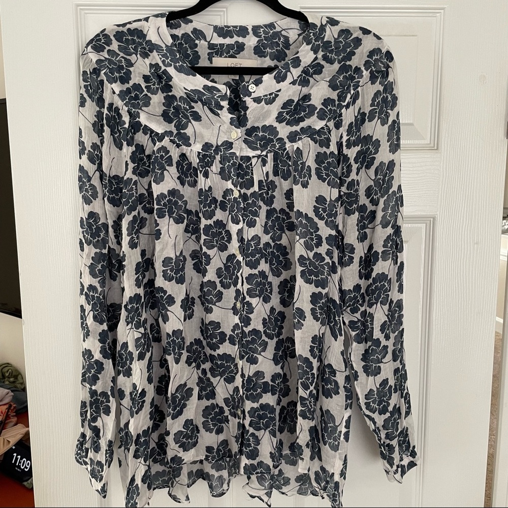 Floral summer blouse